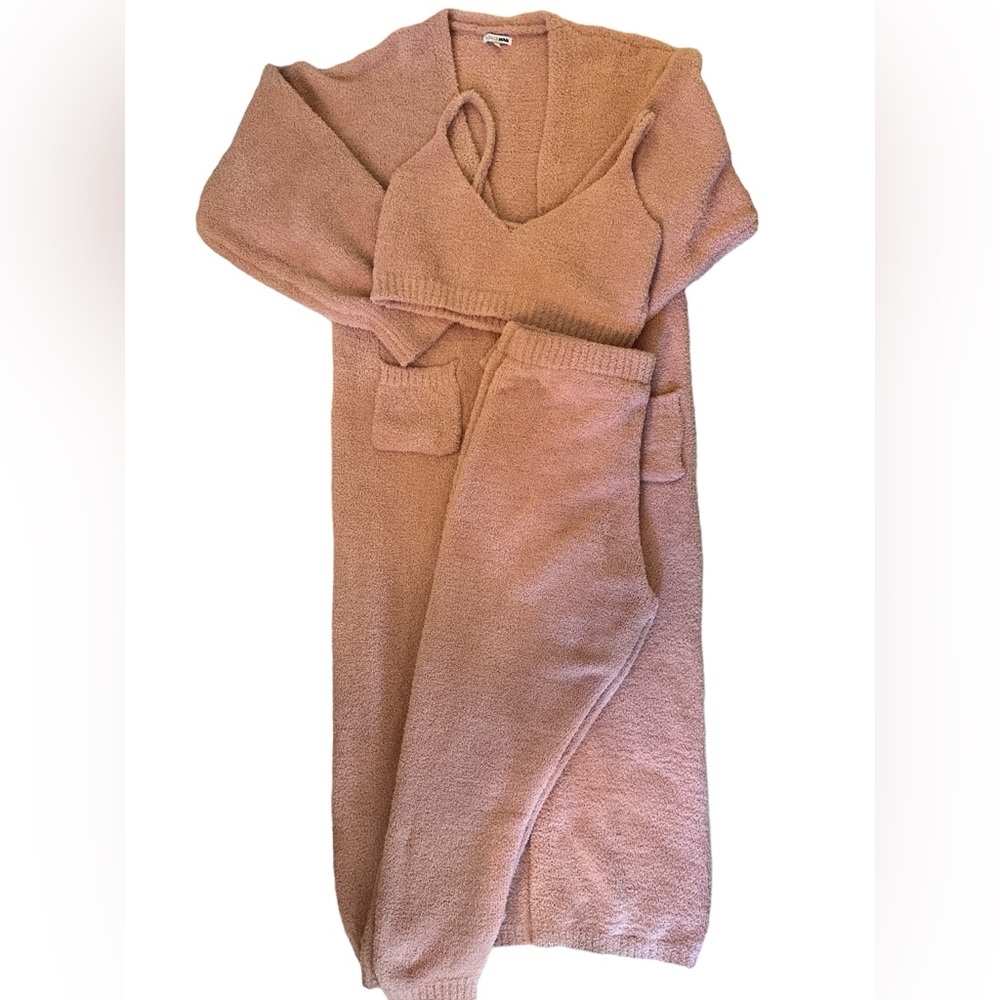 Fashion Nova 3 Pc Set